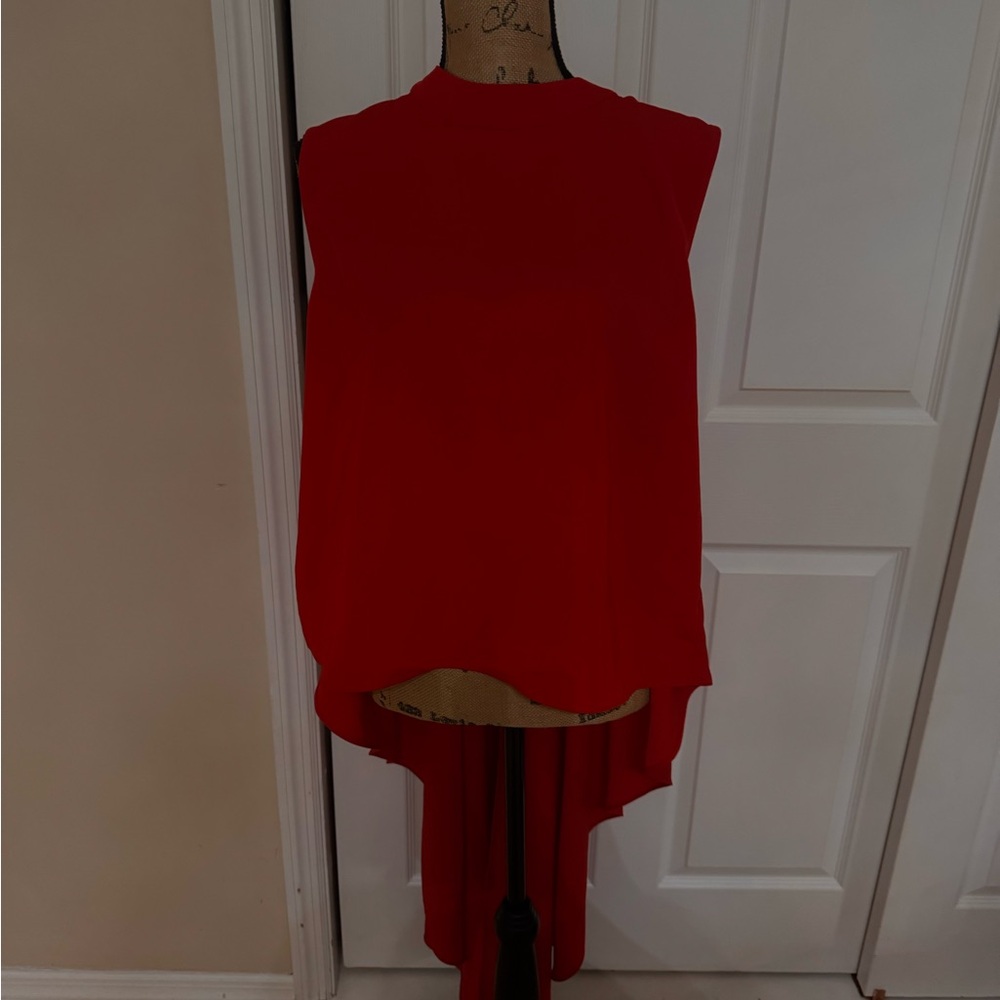 NWT Gracia high low red blouse S-L